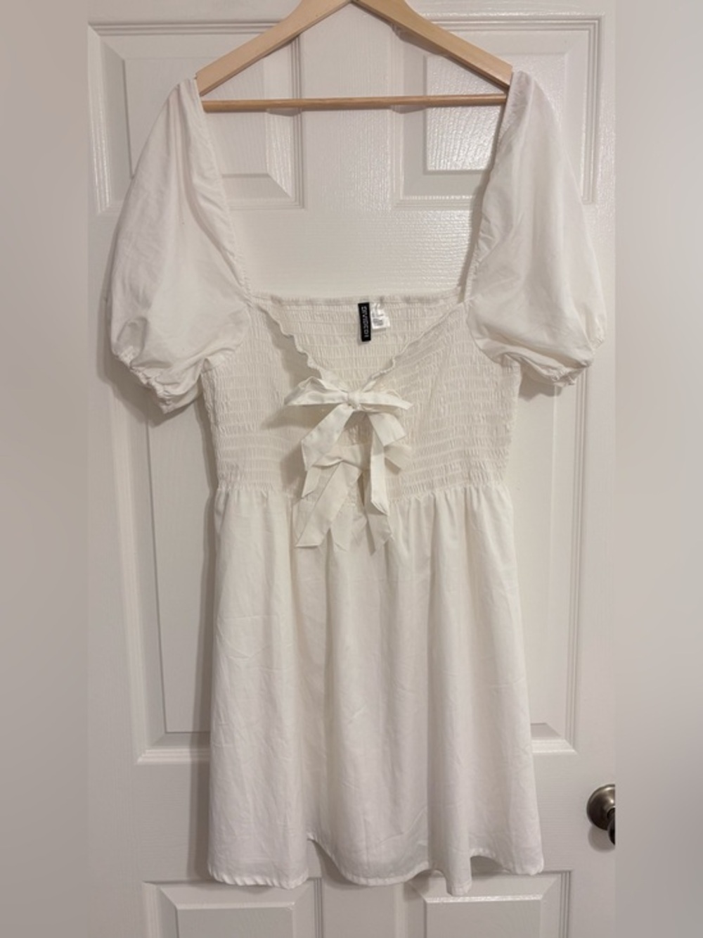 HM 100% Cotton White Puff Sleeve Smocked Babydoll Bow Mini Dress XL